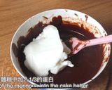 A picture of step 5 of 【COOKING BUBU】Cocoa Cupcakes｜Chocolate Cupcakes That Don't Collapse ♥.
