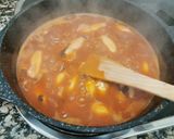 Foto del paso 4 de la receta: Calamars amb salsa americana i ametlles