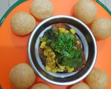 A picture of step 7 of Aaloo tikki (potato tikki).