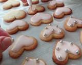 Foto del paso 7 de la receta: Corazones glaseados de galleta