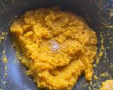 A picture of step 5 of Mango-Coconut Barfi.