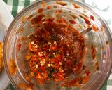 Foto langkah ke 3 dari resep Tempe Goreng Chili Padi.