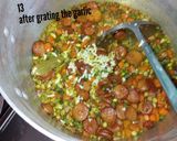 A picture of step 5 of Sausage fried rice.