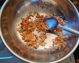 A picture of step 4 of Maggi soup.