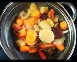 A picture of step 3 of Veg Creamy Healthy Soup.