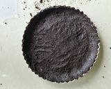A picture of step 3 of Nutella tart.