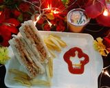 A picture of step 4 of Chicken tikka sandwiches.