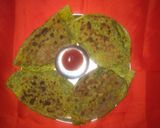 A picture of step 3 of Spinach paneer stuffed paratha.