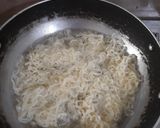 A picture of step 3 of Easy chinese maggi bhel!!.