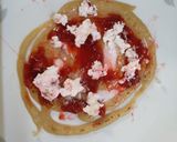 A picture of step 4 of Strawberry spring pancakes.