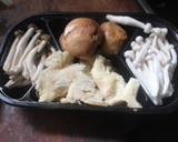 Foto del paso 4 de la receta: Reciclando dos pechugas de pollo asado