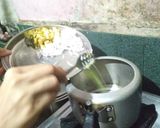 A picture of step 2 of Mix vej. Besan pulav.