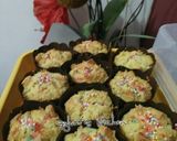 Foto langkah ke 10 dari resep Cheese Custard Muffins (step by step).