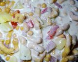 A picture of step 5 of Dhahi Phulki chaat.