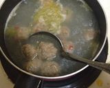 Foto langkah ke 6 dari resep Bakso / Baso Sapi pedas Homemade (Spicy Meatball).