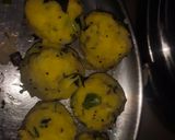 A picture of step 3 of Vada pav,(street style).