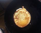 A picture of step 6 of Fluffy banana pancakes.