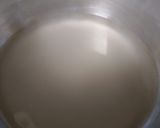 A picture of step 1 of Woon Mamuang (Mango Coconut jelly cubes).
