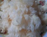 Foto langkah ke 4 dari resep Sup Ayam Jamur.