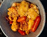 Babos kolbászos csirkecombok Jamie Oliver módra recept fázis 5 fotója