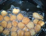 Foto langkah ke 3 dari resep Bakso goreng Saus bbq.