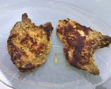 Une image de l'étape 7 de Côtes de porc panées au pesto et moutarde (recette plancha).