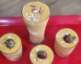 A picture of step 6 of Mango mastani.
