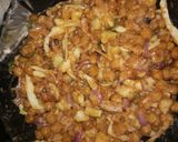 A picture of step 4 of Juicy Chana Chaat.