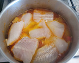 Foto del paso 3 de la receta: Patatas guisadas con merluza, en un plis plas