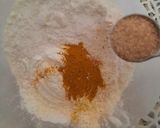 A picture of step 5 of Stuffed and crispy Turmeric Rice flour Pancake.
