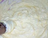A picture of step 1 of Cookies pie.