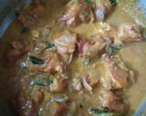 A picture of step 5 of Coconut chicken Gravy.