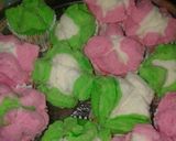 Foto langkah ke 6 dari resep Bolu Kukus.