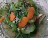Foto langkah ke 2 dari resep Sayur bening bayam.