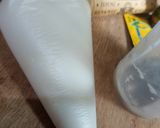 Foto langkah ke 1 dari resep Khanom Leum Kleun (dessert Thailand).