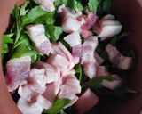 Hình bước làm 1 của món Cá tép kho tương