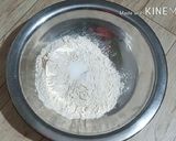 A picture of step 1 of Garlic Paratha with Chutney.