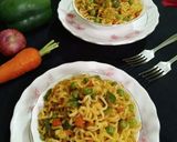 A picture of step 6 of Vegetable Maggi.