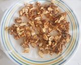 Foto del paso 2 de la receta: Ensalada de lechuga y mandarina con almendras caramelizadas