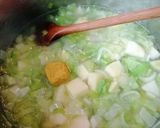Póréhagyma krémleves recept fázis 3 fotója