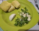 Foto langkah ke 1 dari resep Martabak Telur Tahu Kornet Kulit Lumpia.