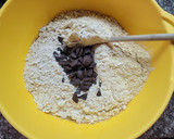Foto del paso 2 de la receta: Bizcochitos de garbanzo, naranja y miel
