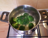 Foto del paso 3 de la receta: Crema de brócoli 🥦