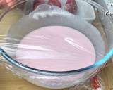 รูปขั้นตอนการทำที่ 5 ของ ไดฟุกุสตรอเบอรี่ สูตรไมโครเวฟ Daifuku strawberry