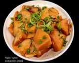 Hình bước làm 3 của món Dừa non, sa kê kho tàu