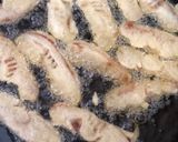 Gambar langkah 3 resipi Pisang Salai Goreng.