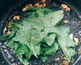 صورة لخطوة 4 من وصفة مكرونه بالسبانخ والريحان 🌿🍃🌱والدجاج