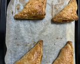 A picture of step 7 of Paneer puff pastry.