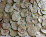 Foto del paso 2 de la receta: Hojaldre de calabacín y queso rulo