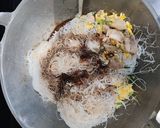 Foto langkah ke 3 dari resep Bihun Goreng 🐷.
